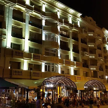 Si Boutique - Main Square Skopie